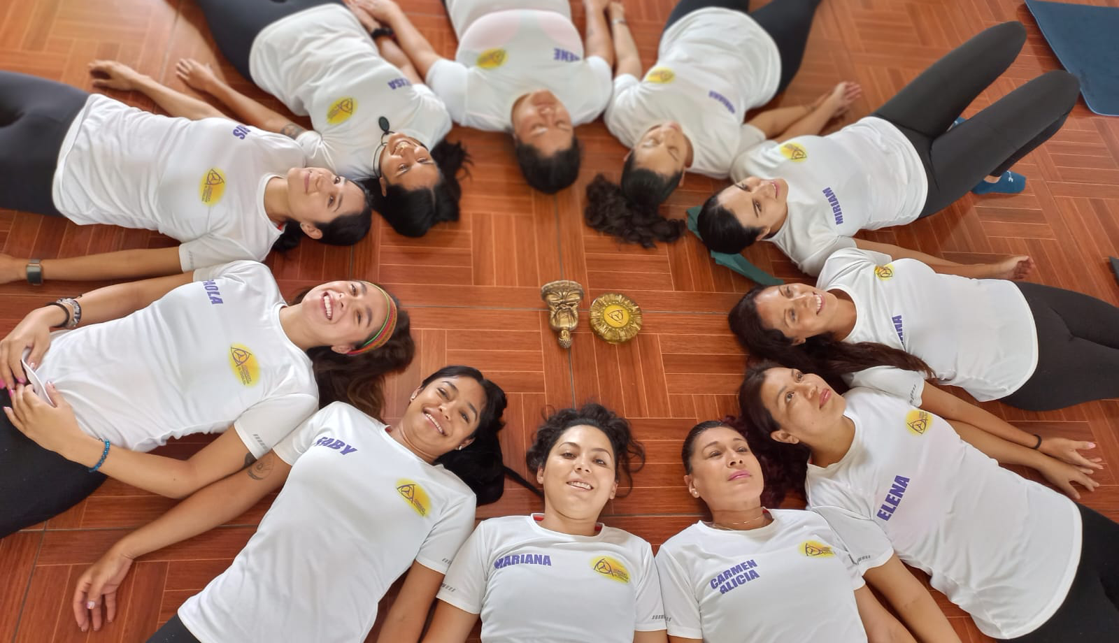 1. Clases de Yoga en Línea